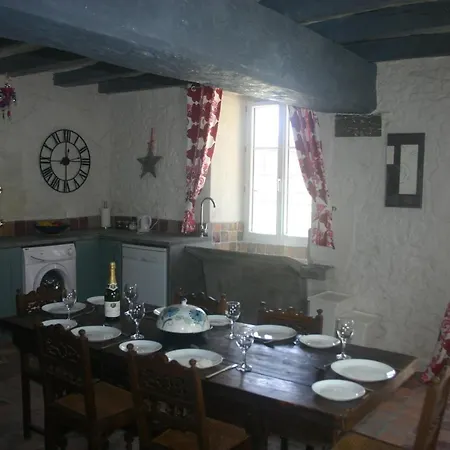 Holiday home L'ancienne Cave *