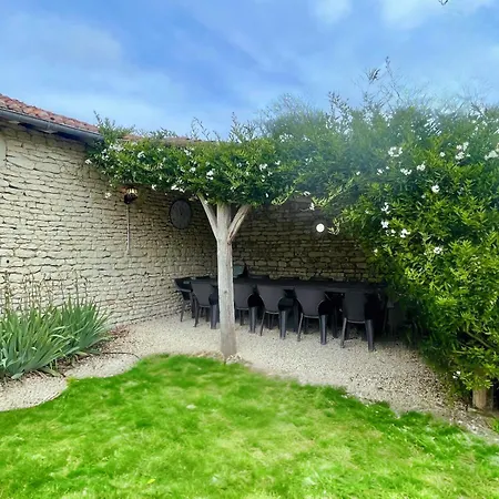 Holiday home L'ancienne Cave *